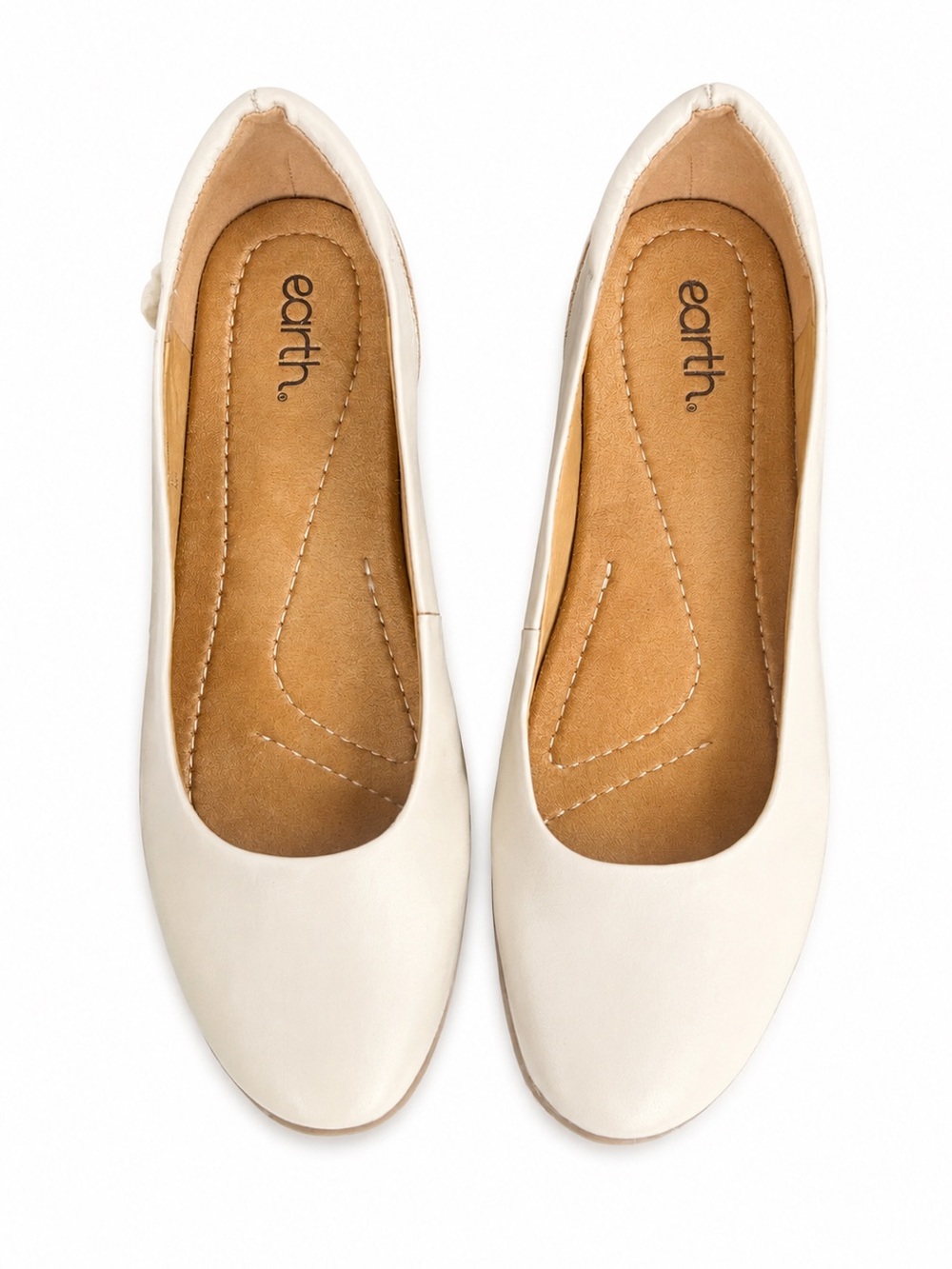 earth® Women’s Landen Slip On Flats Round Toe Cushioned Sz 10M Ivory Comfort